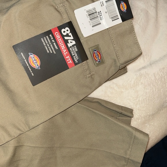 Dickies Men's 874 Original Fit Chinos - Beige - Picture 2 of 2